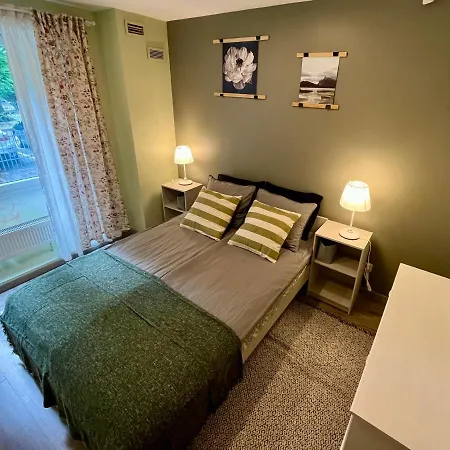 Cozy Vibes Like It Is Quiet With Three Bedrooms Apartman