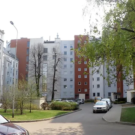 Cozy Vibes Like It Is Quiet With Three Bedrooms Apartman Riga